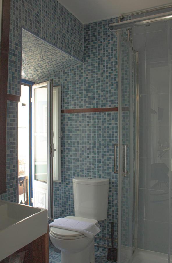 Vinnus Guesthouse Ericeira Dış mekan fotoğraf