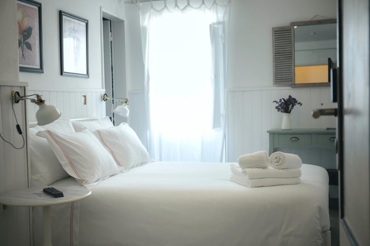 Vinnus Guesthouse Ericeira Dış mekan fotoğraf
