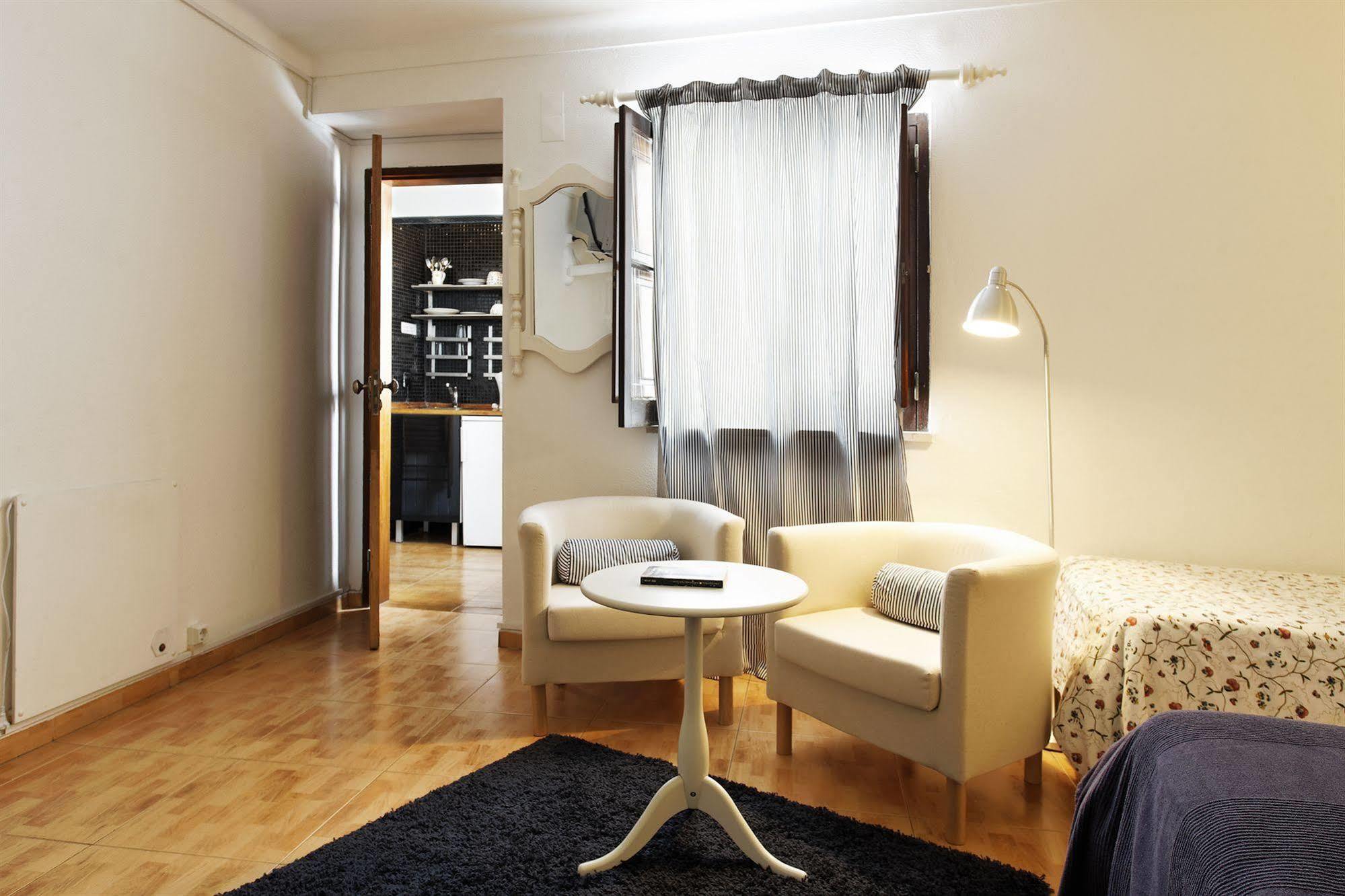 Vinnus Guesthouse Ericeira Dış mekan fotoğraf